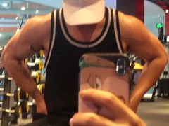 -美格菲健身中心(新都会店)