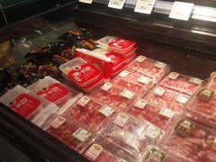 -中百仓储超市有限公司(越秀星汇维港店)