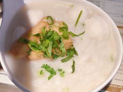 鱼蛋河粉-翠华餐厅