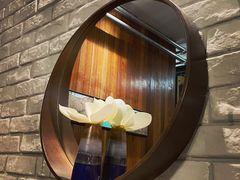 -梧桐树下(云锦世家店)