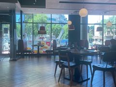 -必胜客(新中纬店)