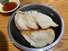 -黄阿姨锅贴大王(万航渡路店)