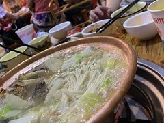 -阿婆情腊排骨火锅(金虹路店)