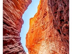 -天山神秘大峡谷