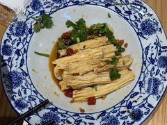 -舌尖尖·兰州牛肉面(浦东机场店)