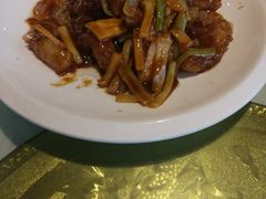 -金冠水饺园(泰山大街辅路店)