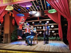 -老滇山寨•云南特色菜•地方菜•民族风情歌舞表演(金碧店)