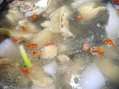 -墨脱石锅椰子鸡•香草鸭•东山羊(大东海店)