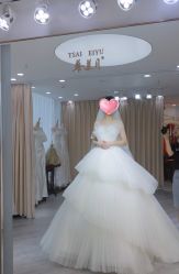 -台湾蔡美月婚纱租赁