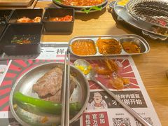 -青瓦炭韩潮烤肉(花园道店)
