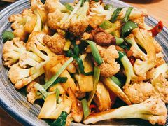 -山楂树融合菜餐厅