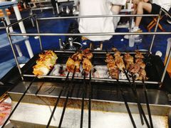 -万家乐带皮五花肉烧烤(临淄大院店)
