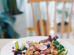 豆豆凱撒沙拉-F+轻食健身赋能空间(中华北路国贸商场店)