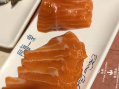 -四海一家自助餐(益田假日广场店)