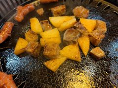 -豚豚猪村烤肉·韩国烤肉(总店)