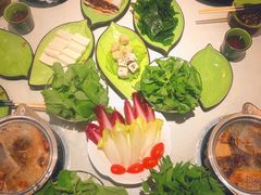 -一叶一世界·素食餐厅(锦华万达店)
