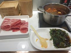 肥牛卷-百品聚旋转火锅(号外店)