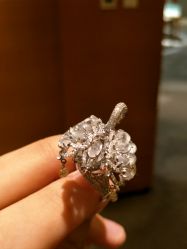 -北京七彩云南翡翠珠宝旗舰店(月坛店)