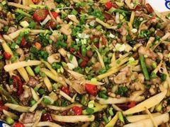 -三大钵江湖菜(空港店)