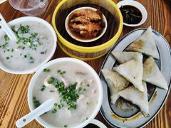 -洲心明记烧肉大粥(总店)