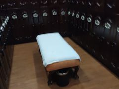 -碧中海汤泉汗蒸酒店