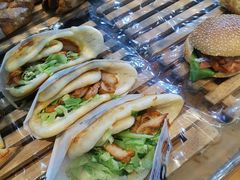 -IS YOU BAKERY 伊之友烘焙(飞鹤路店)