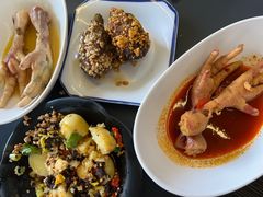 -二孃鸡爪爪(东风路总店)
