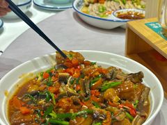 -客家大院·非遗赣南客家菜(郁孤台店)