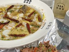 -渔语鱼新川菜Bistro(万象天地店)