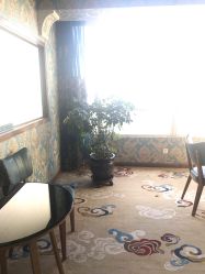 -阿茹娜美容会馆