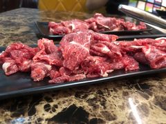 -牛里牛气· 榴莲海鲜鲜牛肉自助火锅·烤肉(横岗店)