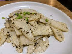 松露酱炒笋尖-小大董·烤鸭(王府井apm店)