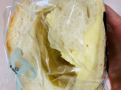 粒粒芝士法包-PAPER STONE BAKERY(天汇广场店)