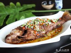 -巷子里小酒馆(西三道街店)