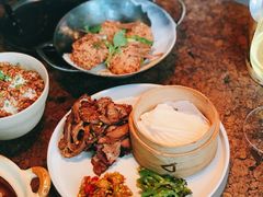 炭烤牛肉-毛辣果·酸