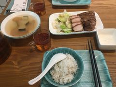 -唔止卤嘢·潮州府城菜(鹭江店)