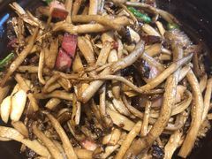 -兔槽江湖菜·重庆璧山兔(水围店)