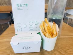 -龙治汉堡(中华城店)