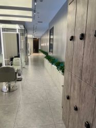 -PE SALON