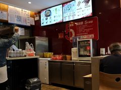-南城香·饭香串香馄饨香(青年路店)