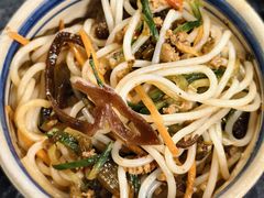 七彩云南拌米线-阿山卓·野生菌火锅·纳西火塘烤肉