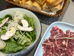 -四点金粥底火锅(沂州里店)