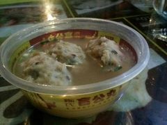 原味盲公丸～～太好吃了，吃了一个才记起拍照-无影脚佛山陈氏盲公丸始创店(飞鸿街店)