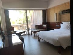 -三亚湾海居铂尔曼度假酒店