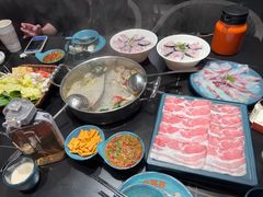 -老城鲜·小海鲜贝贝煲火锅(壹方城店)