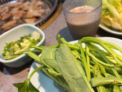 -金滏山·烤肉海鲜火锅自助(襄阳万达店)