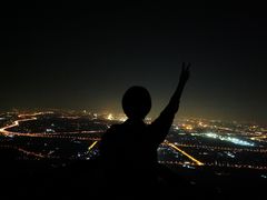 -鬼笑石后山停车场