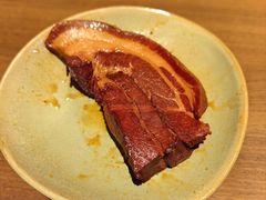 扒肉条-顺溜·手工刀削面·黑金店(铜锣湾店)