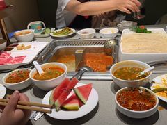 -海底捞火锅(东方时代广场店)