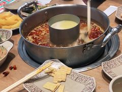 -江小渔鲜鱼火锅(冠亚星城店)